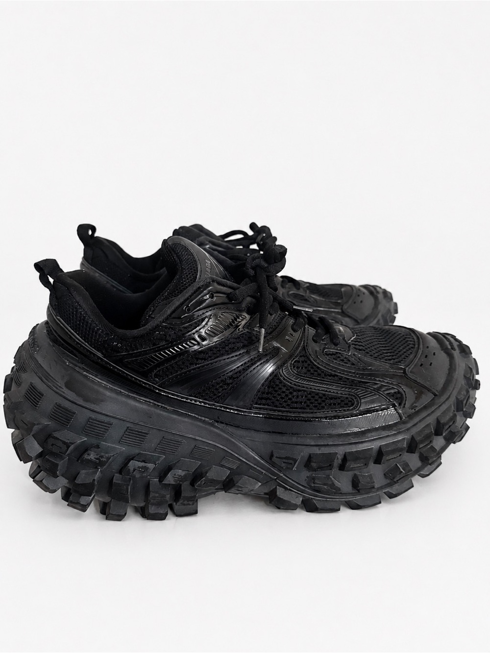 Balenciaga Defender Black Size 44